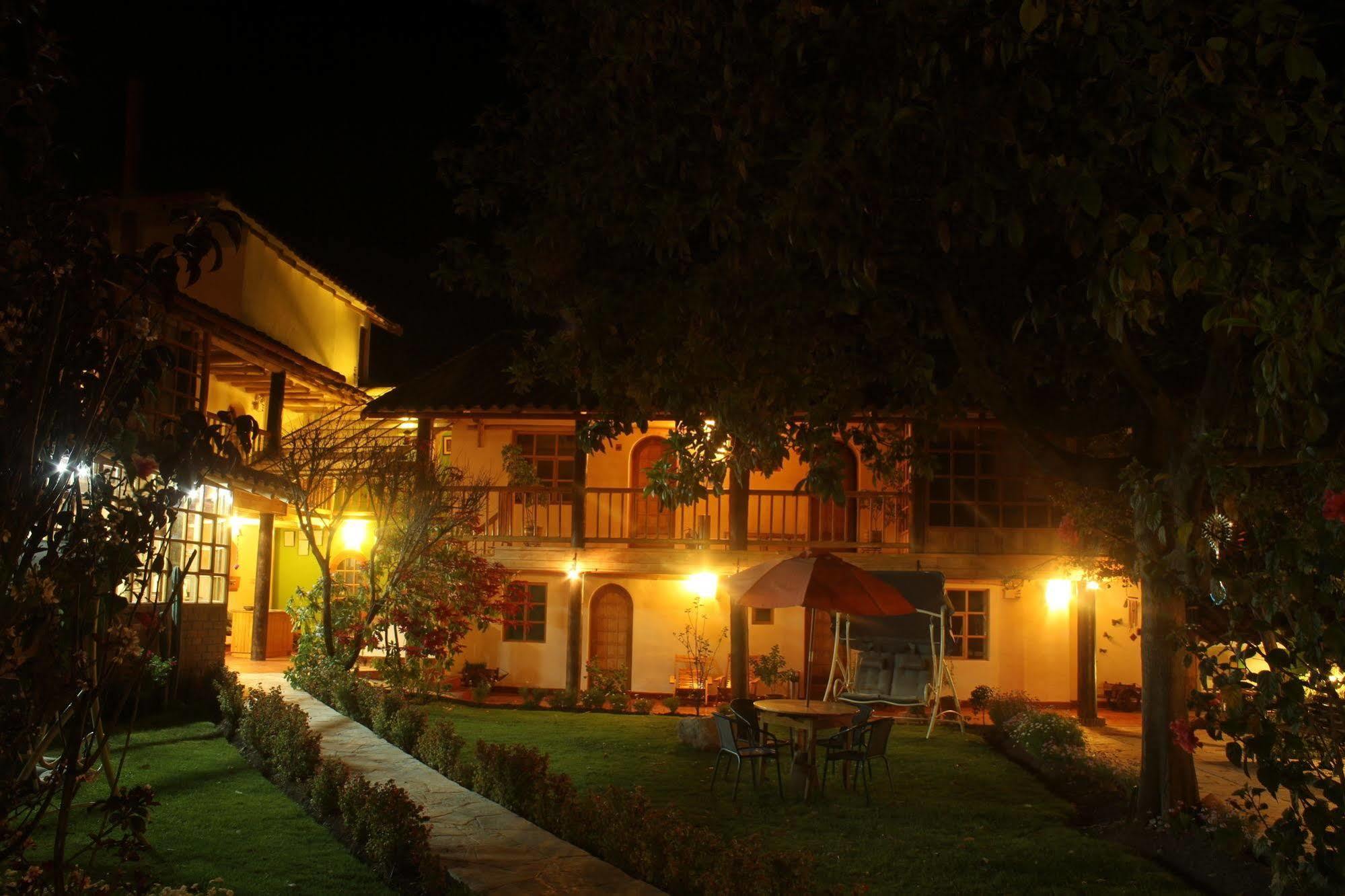 Hotel Iorana Urubamba Exterior foto